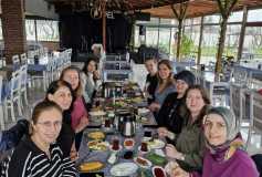 Çorlu'daki annelerimiz ile Dünya Kadınlar Günü kahvaltısı...