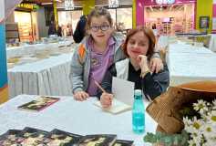 Down Sendromlu yazar Pelin Atakan'ın imza gününden...