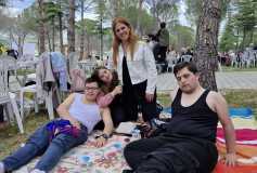 Tekirdağ Büyükşehir Belediyesi'nin düzenlediği engelsiz yaşam pikniğine üyelerimizle katıldık...