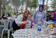 Tekirdağ Büyükşehir Belediyesi'nin düzenlediği engelsiz yaşam pikniğine üyelerimizle katıldık...