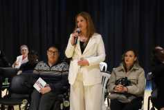 Tekirdağ Büyükşehir Belediyesi'nin tüm engelli dernekleri başkanları ile yapılan toplantıya başkanımız Zehra Metin Özen ve başkan yardımcısı Bahise Saka katılım sağladılar.